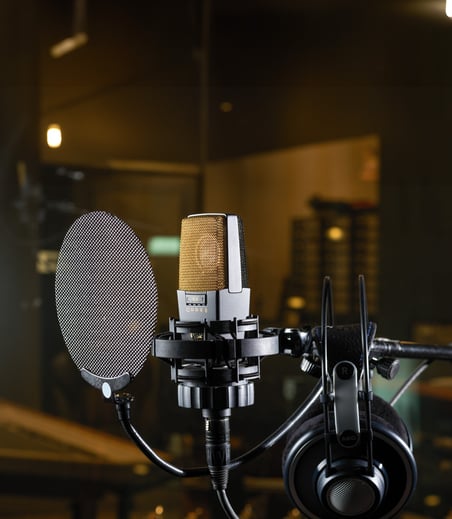 HPro_EMEA_RecordingCampaign_Fall2024_C414-K702_Lifestyle3-(1)
