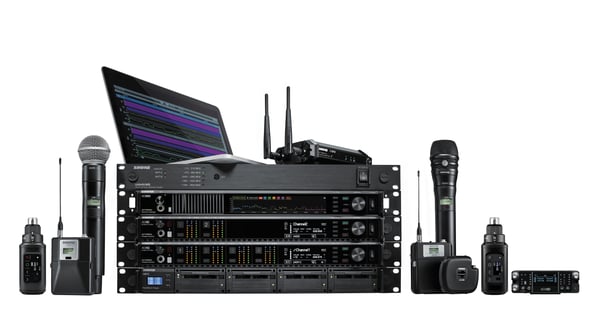 Rack-ADX-Large_AD600_on-white_with-laptop